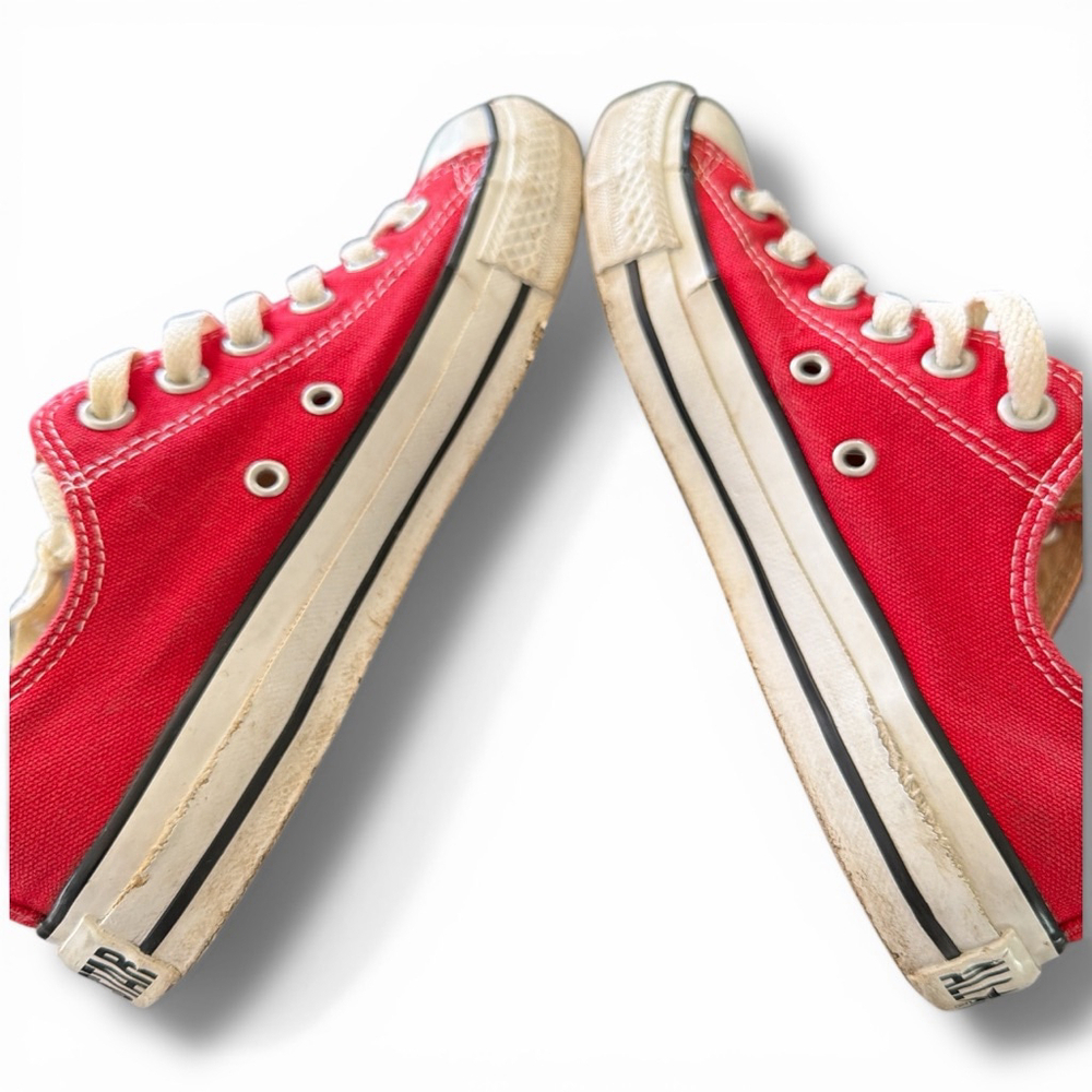 Converse Red & White Low Top Sneakers Size men’s 5 women’s 7 - Picture 5 of 6